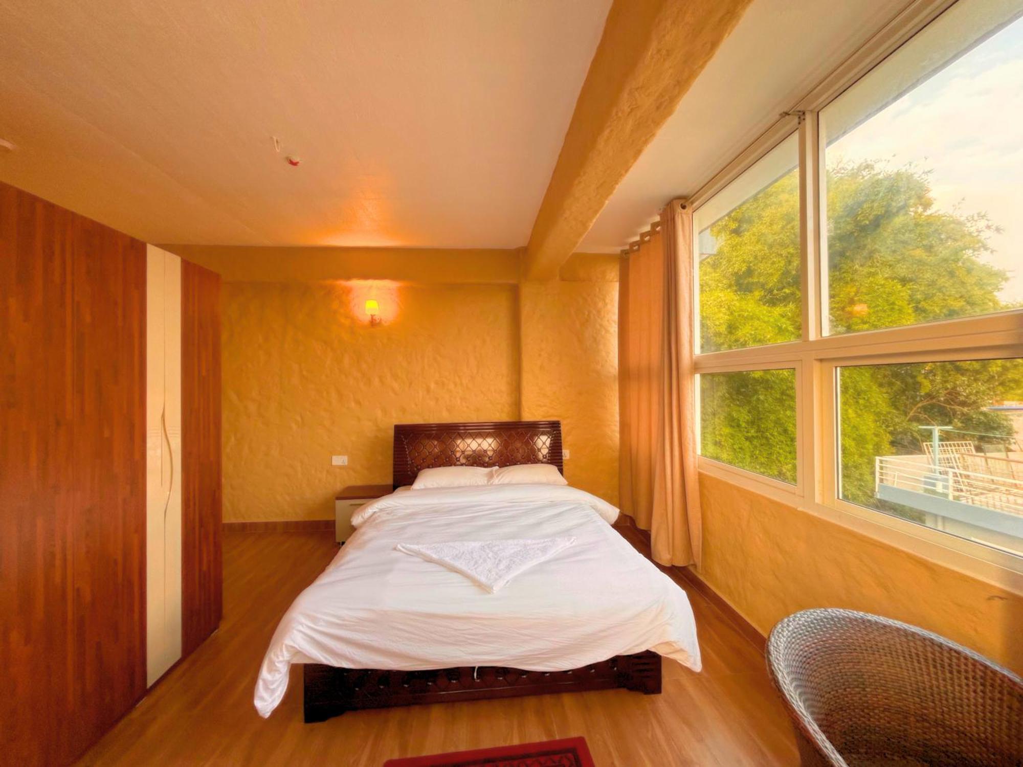 Nishan Apartments -Lakeside Pokhara Luaran gambar
