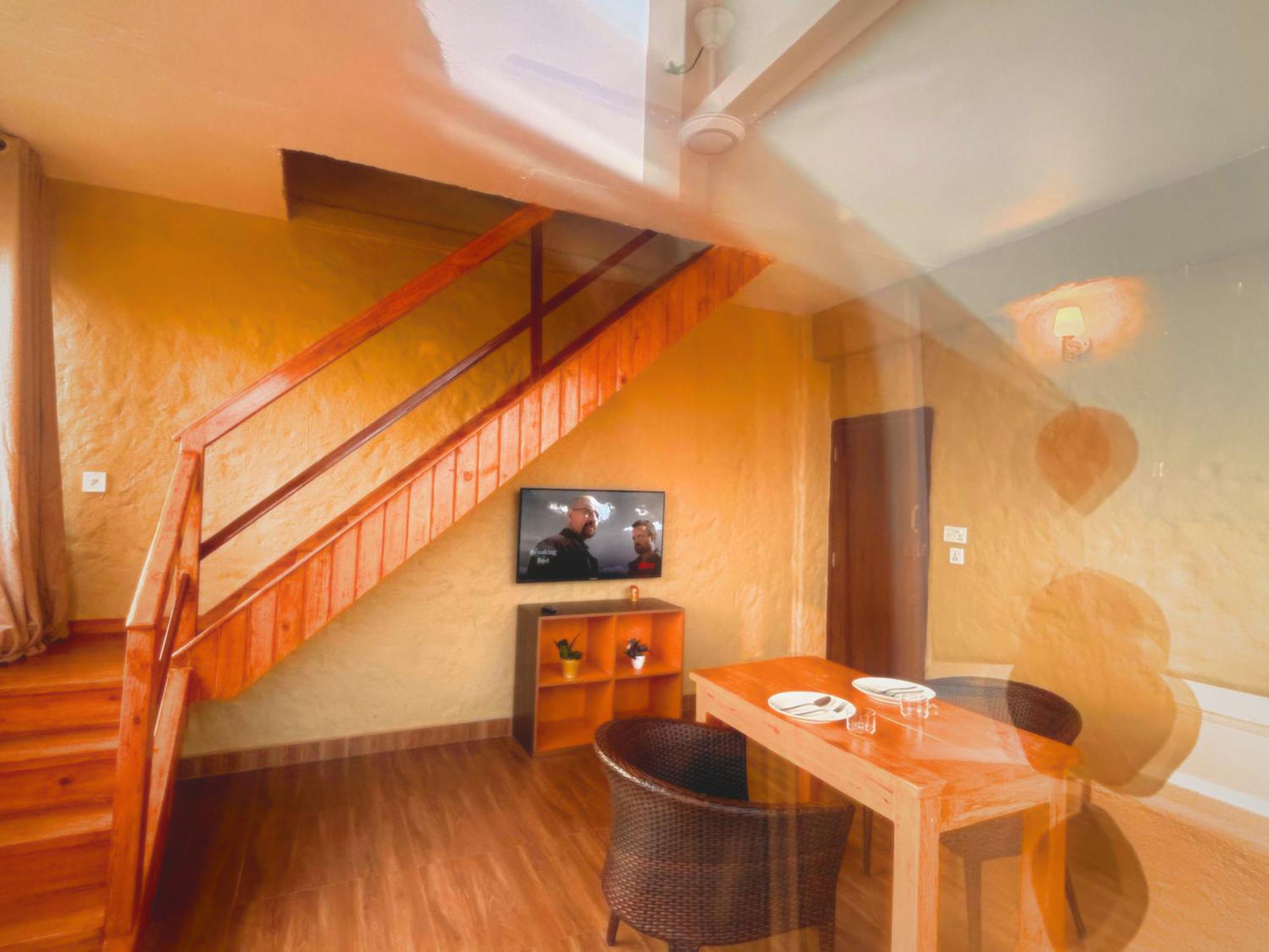 Nishan Apartments -Lakeside Pokhara Luaran gambar